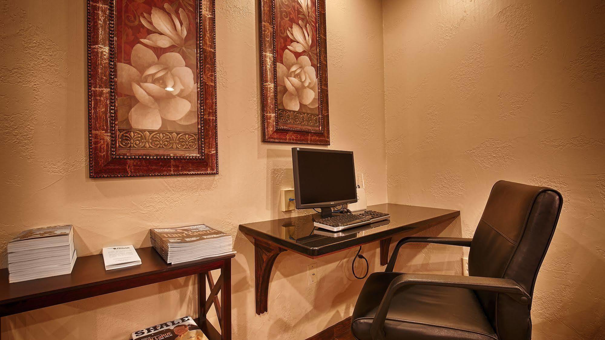 Quality Inn Three Rivers Удобства фото